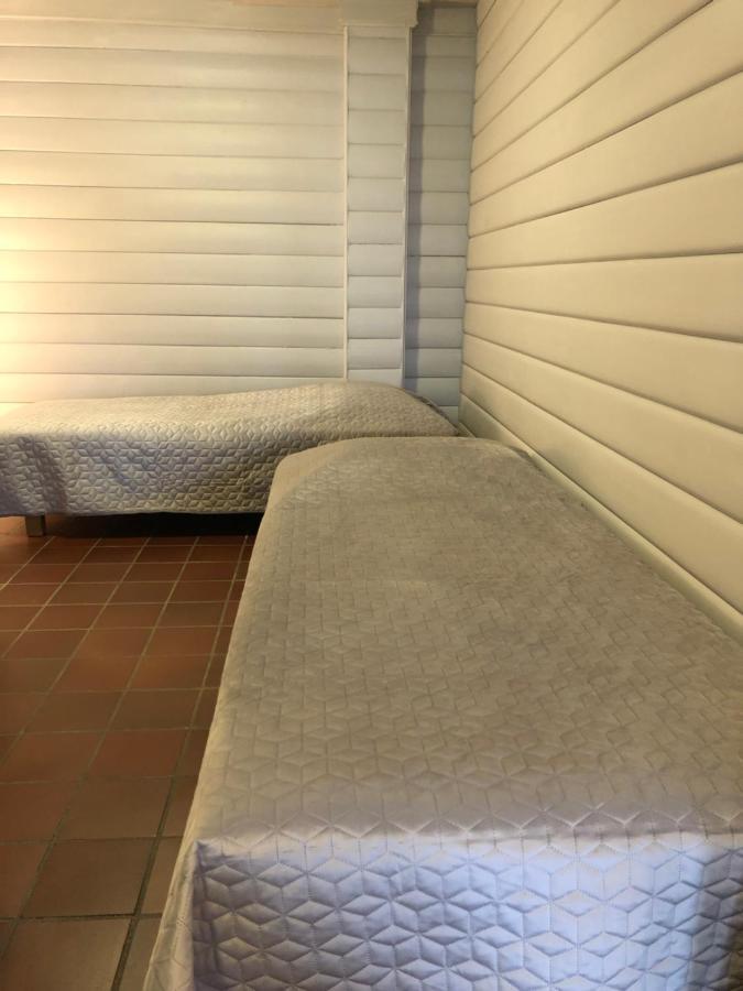 Apartament Korshamn Rorbuer Lyngdal Zewnętrze zdjęcie
